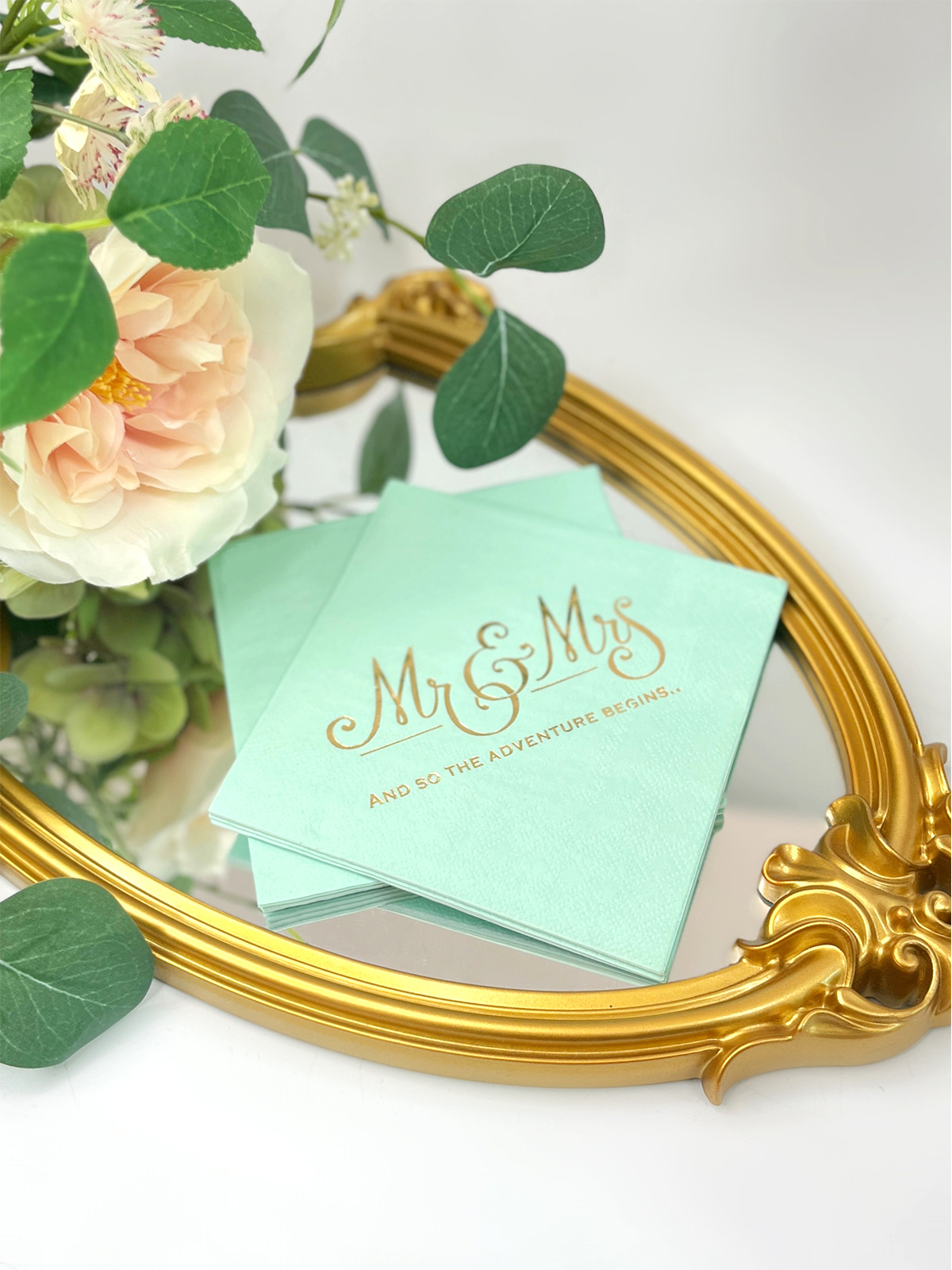 Custom Paper Napkins Wedding Come In Multiple Sizes And Styles, Supporting Reasonable Selection For Different Scene Layouts In Wedding Event Preparation